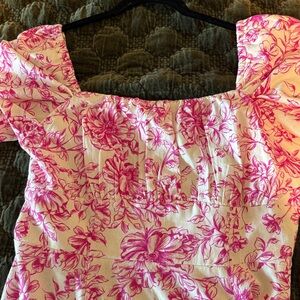 London Times   Beautiful Floral bright pink and Cream Maxi Dress. Size 10